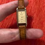 Seiko Woman’s gold plate tank style quartz mov water resistant  SOLAR wrist watch Photo 7