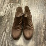 Life Stride Women's Suede Brown Booties Size 9 1/2 Wide Photo 1