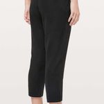 Lululemon  On the Fly Crop Pants Sz 4 Womens Black Travel Woven Mid Rise Photo 2
