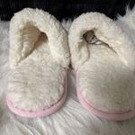 Victoria's Secret Victoria’s Secret Cable Knit Slippers Pink Sherpa Lined  Photo 2