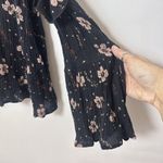i jeans by Buffalo Blouse Womens Medium Black Floral Top Cold Shoulder Ruffled Photo 5