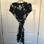 Yumi Kim  Navy Floral Print Short Sleeve Wrap Dress Size S Photo 5