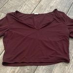 Alphalete  Women's Burgundy V-Neck Crop Top Photo 0