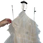 The Bar Henri Tiered Gown Blanc Photo 4