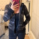 Athleta  Triumph Hoodie Black Grey Camo! Size XS! Photo 1