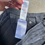 Good American Good Curved Jeans Black Charcoal Fray Shark Bite Hem 6/28 Photo 4