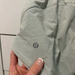 Lululemon Choose a Side Short Reversible 3"
Tidewater Teal / Springtime Photo 9