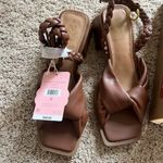 Sam & Libby Brand new in box brown sandal heels Photo 2