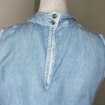 Style Envy Light Blue Denim Sleeveless Chambray Pockets Low Cut Top Size Small Size M Photo 1