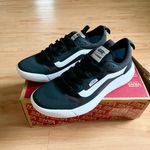 Vans  UltraRange EXO 'Black' Women 7.5 US Photo 4