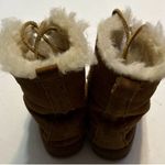 Minnetonka SHEEPSKIN
BOOTS With SUEDE UPPERS Sz 6 Photo 2