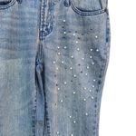 Who What Wear  women's size 6 light washed jeans with pearls Photo 4