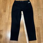 Old Navy NWT women’s black high-rise OG straight built -in warm jeans size 14. Photo 5