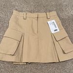 NWT The Frankie Shop Audrey pleated cotton cargo mini skirt in beige Tan Size XS Photo 0