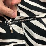 Dress Barn 18 W zebra print jacket with two zipper pockets, three-quarter sleeve Photo 3