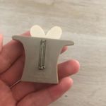 Vintage Avon 1975 Bunny Brooch Photo 2