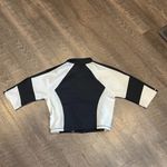 Good American zip up crop top and black and white Photo 6