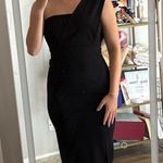 Pretty Little Thing Black PLT dress maxi Photo 2