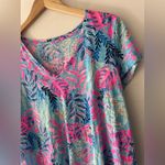 Lilly Pulitzer  Women Short Sleeve Top Vibrant Fun Tropical Photo 1