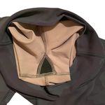 Alo Yoga  Women’s Size M High Waist Vapor Legging Black Green Camo Camp Print New Photo 9