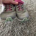 Merrell  Morphisis Adjustable Strap Closure Hiking Shoes Big Girls Size 6 Photo 2