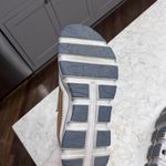 on cloud On-running s Photo 6