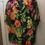 Impressions FINAL MARKDOWN  lifestyle tropical blouse Large Photo 0