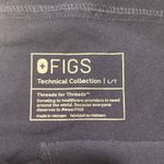 FIGS  scrubs, pants, size large ￼L/T Photo 4
