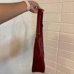 Covington  red shoulder bag Photo 3