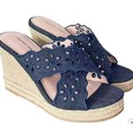 Draper James Emily Eyelet Blue Denim Walkable Wedge Sandals Size 9 NWB Photo 9