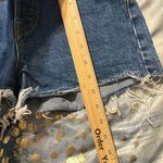 Levi's Levi’s ladies cutoff denim ribcage shorts button fly size 26 Photo 11