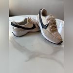 Nike  wafle debut women’s Cream and Black Athletic Shoes Photo 5