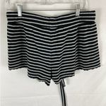 Madewell  Black and White Striped Lounge Shorts Size Medium Photo 3
