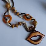 Boho Funky Wood Necklace with Lips Pendant Earrings Set New Brown Photo 3