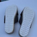 Adrienne Vittadini  Women's Cork Cross Double  Strap  Pommery Sandals Sz 8.5 Photo 4