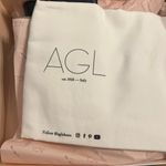 AGL White Dust Bag Black Size 9 Photo 2