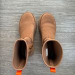 UGG Chestnut Dipper Boots 9 Photo 8