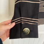 Jones Wear Studio women’s black tan striped stretch shoulder pad button blazer Size L Photo 2