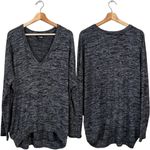 Wilfred Aritzia  Free Devinette V-Neck Sweater Pullover Women's Large Gray Cozy Photo 2