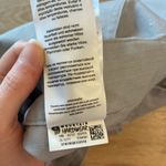 Mountain Hardwear  Women’s Gray Cargo Hiking Short Outdoors Size 10 Photo 4