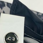 Isaac Mizrahi ISSAC MIZRAHI DISTRESSED LEOPARD PRINT SHORTS SZ 4 BLACK & GRAY NEW Photo 8