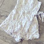 Hollister  Floral Print Wrap Front Romper in White/Purple, NET, Size S Photo 8