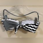 Island Soul Black White Geometric Bikini Top Women's Photo 1