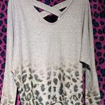 Phil Love sweater- medium- NWOT Photo 0