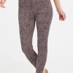 Spanx  Jean-ish Ankle Leggings in Desert Dot Leopard Print Size Small Pull On Photo 0