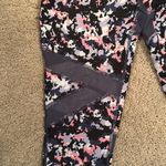Superdry NWT Super dry leggings in gray pattern with mesh size 10 Photo 1