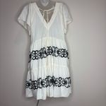 Old Navy  Embroidered Flutter-Sleeve Swing Dress small cotton blend white black Photo 4