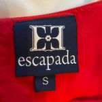 Escapada Red Top Photo 2