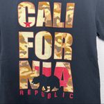 Gildan Black “California Republic” Tshirt in size S -  Brand 100% Cotton Photo 2