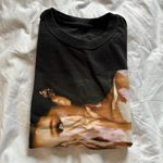 Ariana Grande  concert T shirt Photo 5